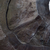 2015_tondo-dunkel_plastisches-detail_0